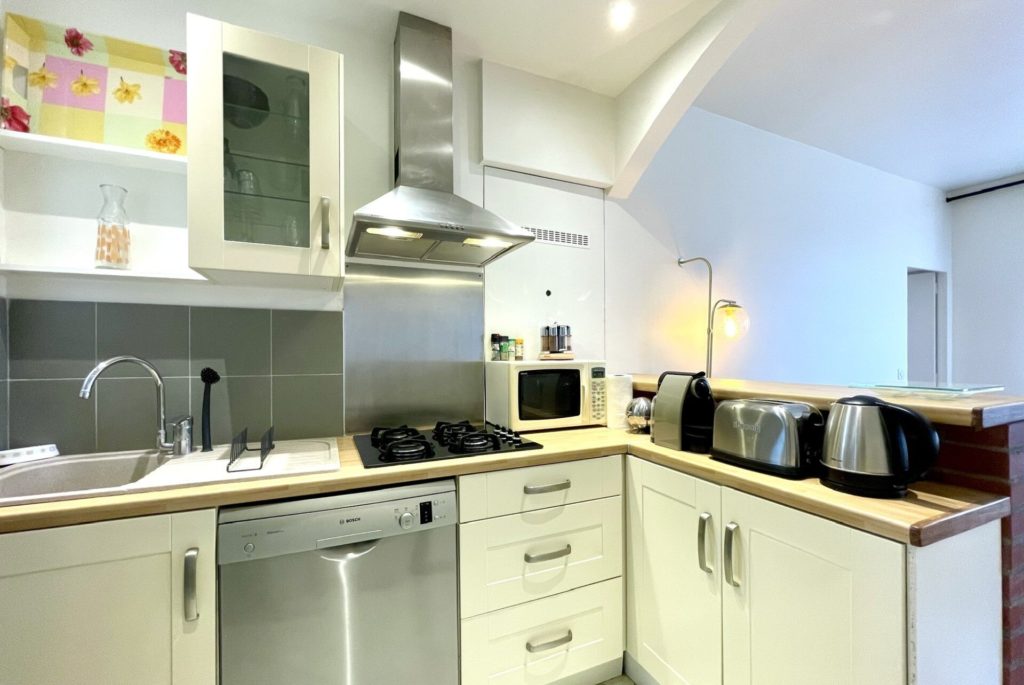 Location Appartement Meublé - 47 m² - 3 pièces - 92100 Boulogne-Billancourt - 292024 - 392248292550