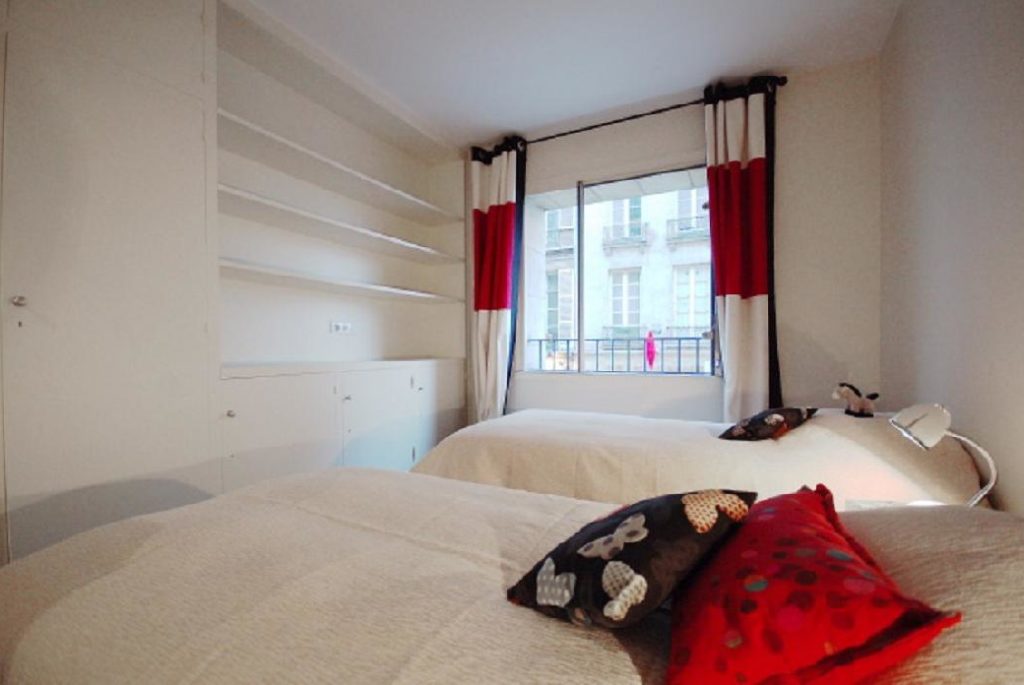 Furnished apartment - 4 rooms - 110 sqm - Île de la Cité - Île Saint Louis - 75004 Paris - 304298-20