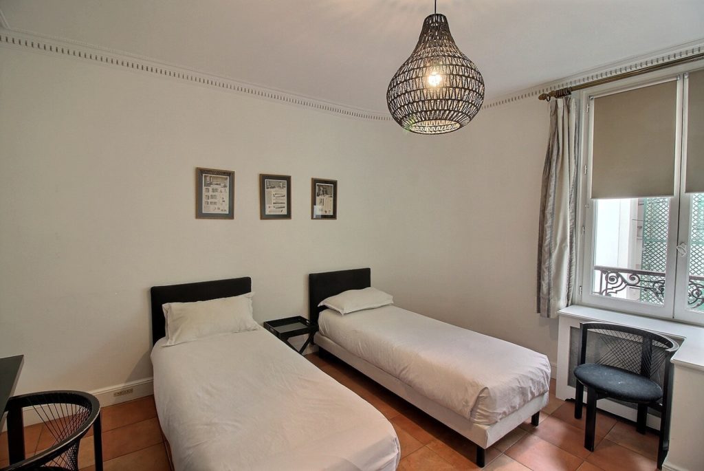 Furnished apartment - 4 rooms - 100 sqm - Raspail - Sèvres- Babylone - 75007 Paris - 307388-12