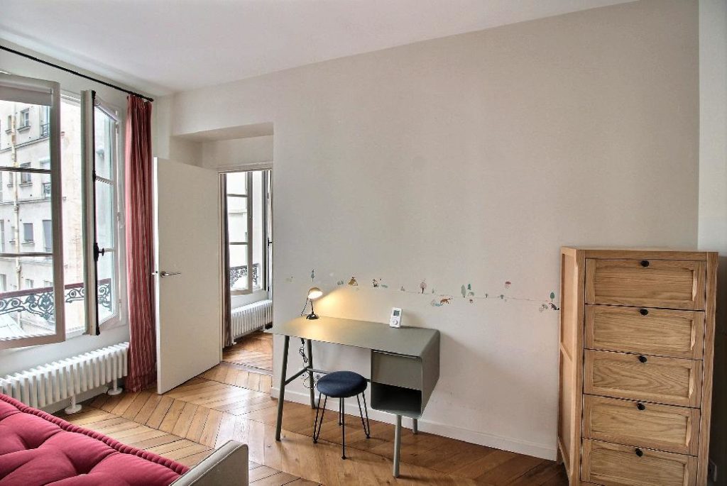 Furnished apartment - 4 rooms - 98 sqm - Martyrs - Saint Georges - Trinité - 75009 Paris - 309078-29