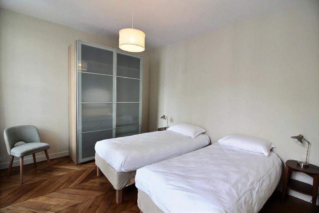 Furnished apartment - 4 rooms - 98 sqm - Martyrs - Saint Georges - Trinité - 75009 Paris - 309078-28