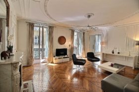 Furnished apartment - 4 rooms - 120 sqm - Martyrs - Saint Georges - Trinité - 75009 Paris - 309397