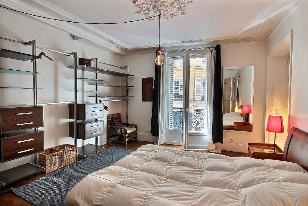 Furnished apartment - 4 rooms - 120 sqm - Martyrs - Saint Georges - Trinité - 75009 Paris - 309397-21