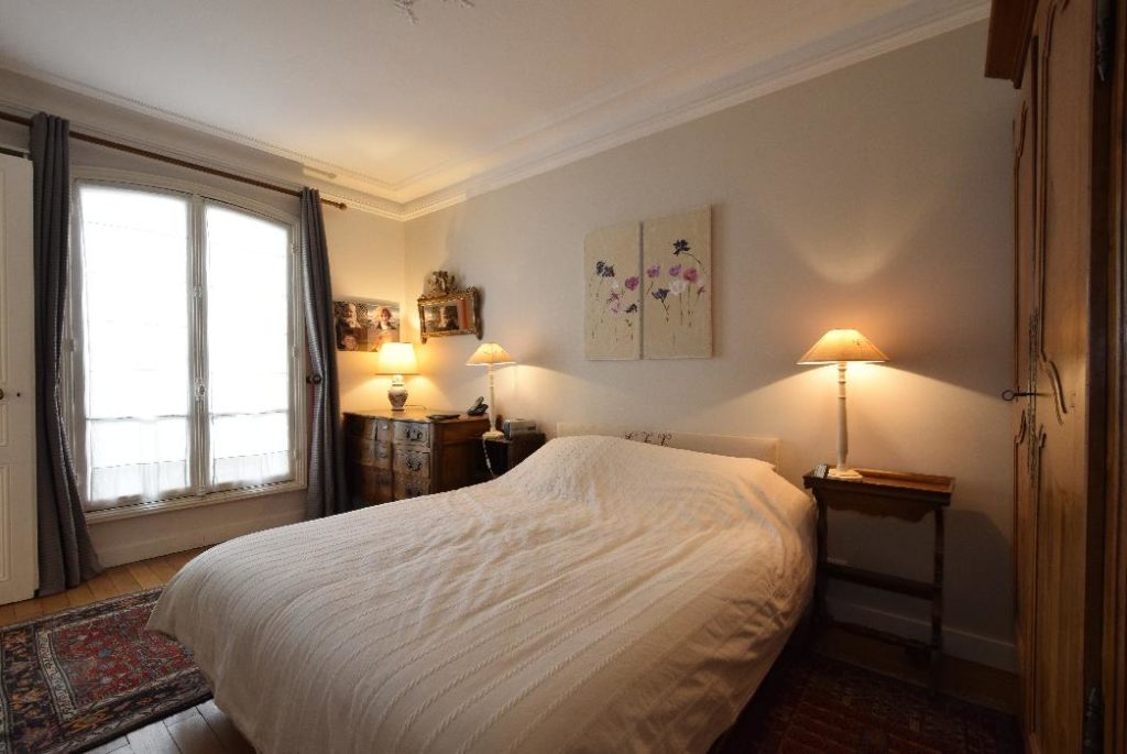 Furnished apartment - 3 rooms - 85 sqm - Dupleix - Motte Piquet - Grenelle - 75015 Paris - 215010-24