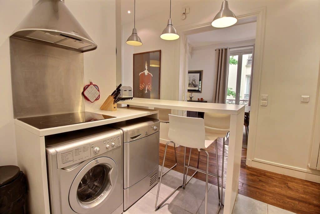 Location Appartement Meublé - 4 pièces - 100 m² - Champs Elysées - Etoile - 75116 Paris - 316365-6