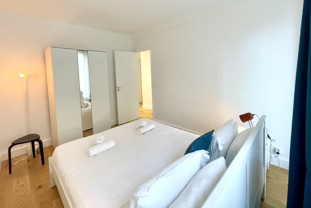 Location Appartement Meublé - 92 m² - 4 pièces - 75015 Paris - 315197 - 412035881151