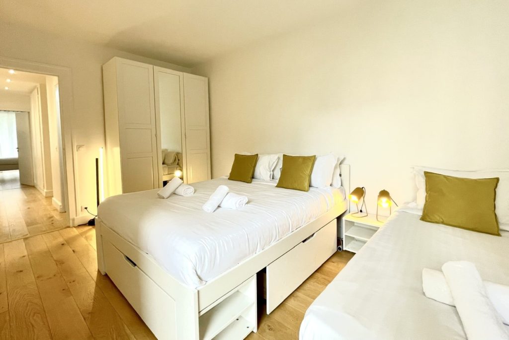 Location Appartement Meublé - 92 m² - 4 pièces - 75015 Paris - 315197 - 412045822185