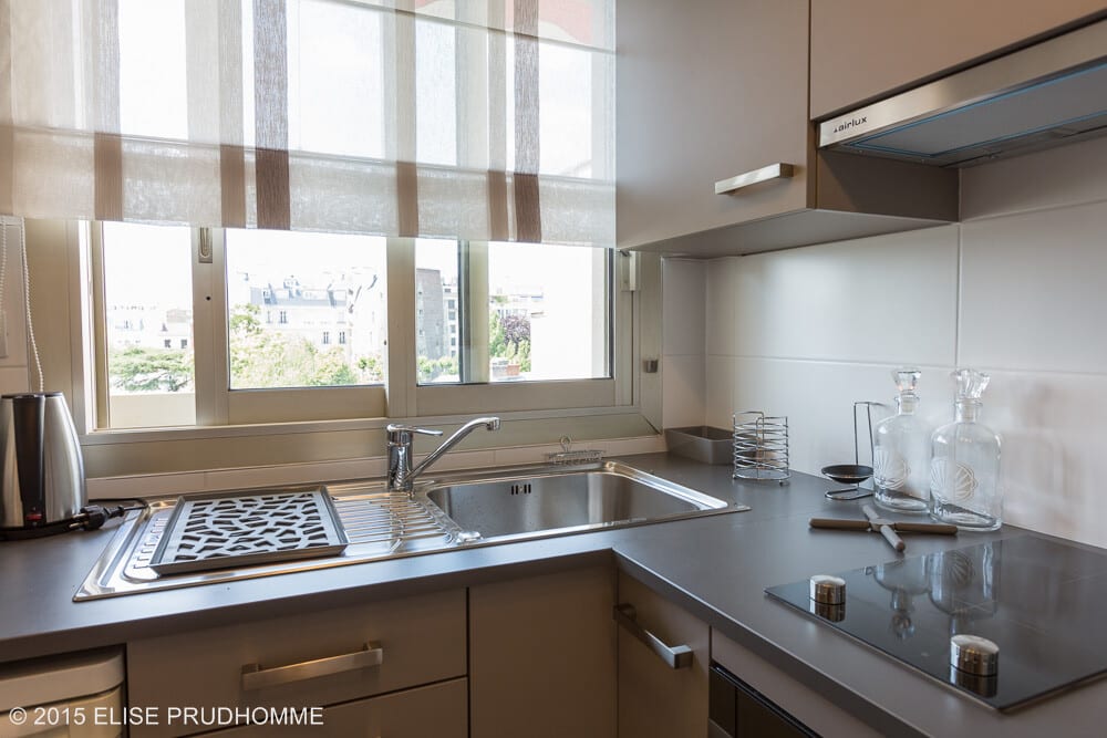 Location Appartement Meublé - 3 pièces - 65 m² - Auteuil - St Cloud - 75016 Paris - 216374