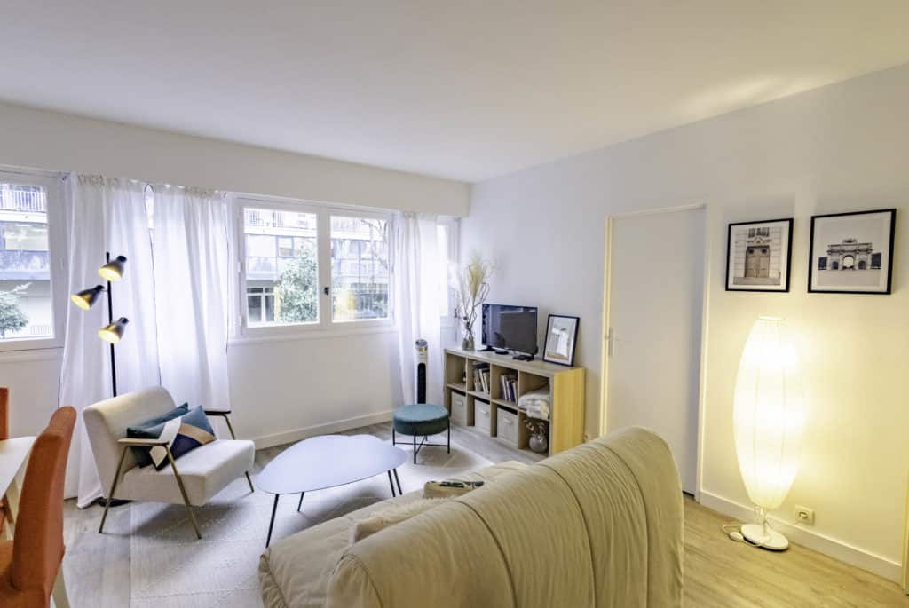 Location Appartement Meublé - 2 pièces - 40 m² - Porte de Versailles - Javel - Convention - 75015 Paris - 115380