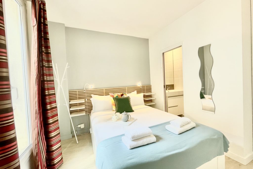 Location Appartement Meublé - 1 pièce - 20 m² - Bastille - Faubourg St Antoine - 75020 Paris - S11033-7
