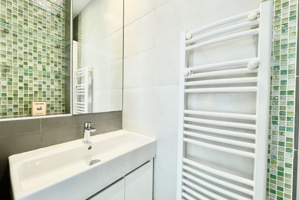 Location Appartement Meublé - 1 pièce - 20 m² - Bastille - Faubourg St Antoine - 75020 Paris - S11033-12