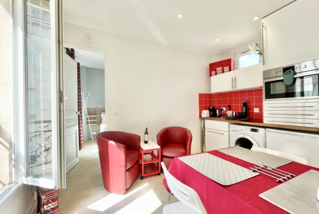 Location Appartement Meublé - 1 pièce - 20 m² - Bastille - Faubourg St Antoine - 75020 Paris - S11033-6