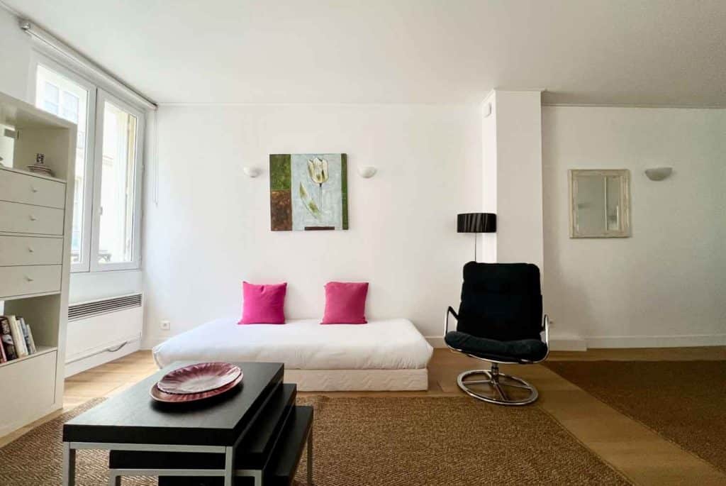 Location Appartement Meublé - 1 pièce - 36 m² - Montorgueil - 75002 Paris - S02037-5
