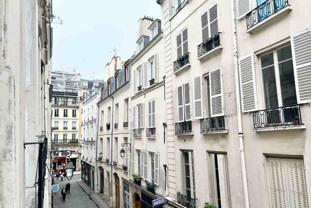 Location Appartement Meublé - 1 pièce - 36 m² - Montorgueil - 75002 Paris - S02037-13