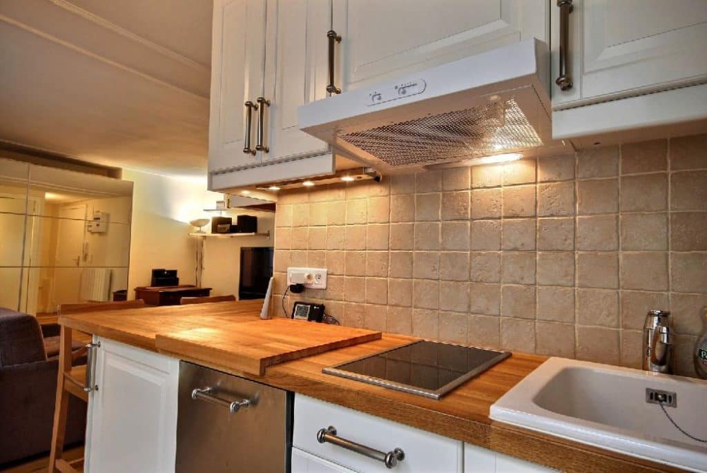 Furnished apartment - 1 room- 22 sqm- Bourse- 75002 Paris -S02040-6