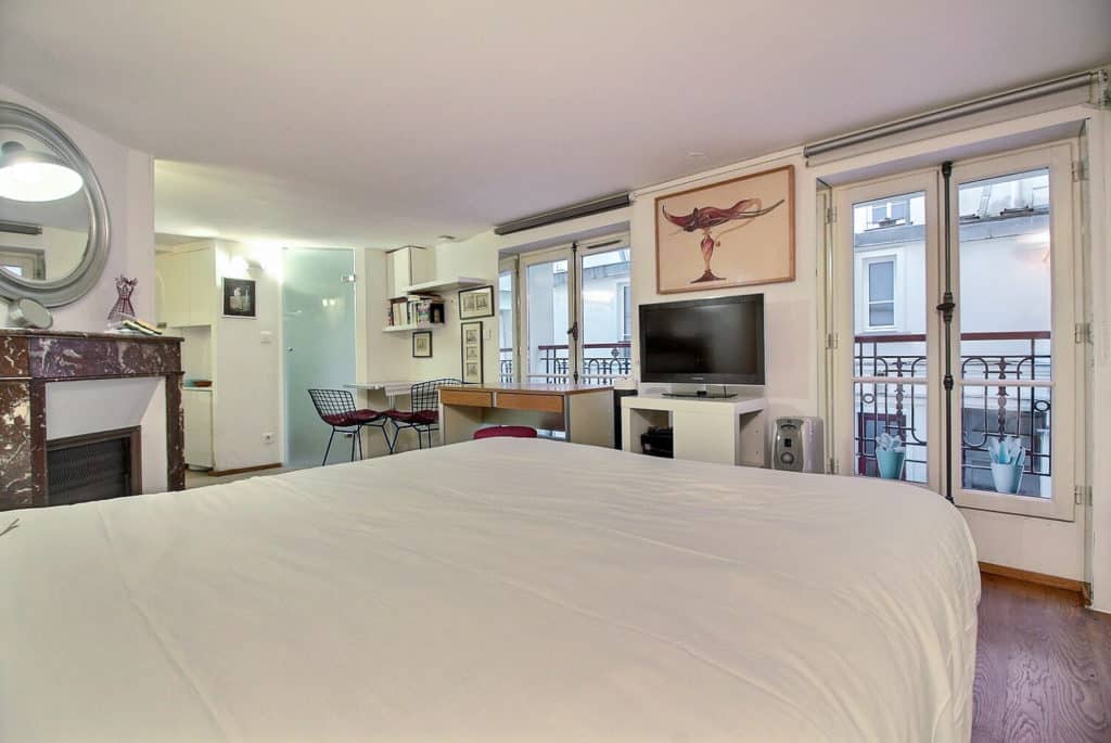 Location Appartement Meublé - 1 pièce - 21 m² - Île de la Cité - Île Saint Louis - 75004 Paris - S04389