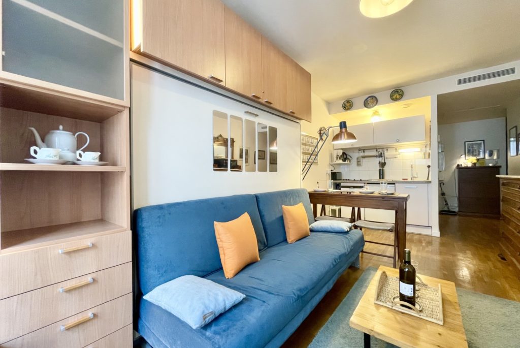 Location Appartement Meublé - 1 pièce - 25 m² - Champs Elysées - Etoile - 75008 Paris - S08103-9