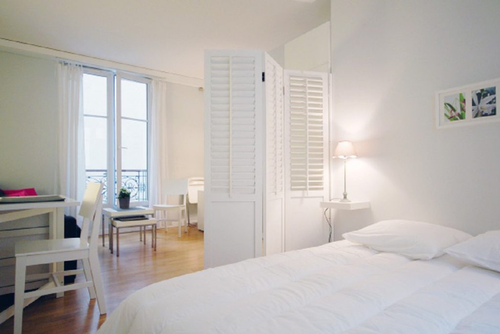 Location Appartement Meublé - 1 pièce - 30 m² - Champs Elysées - Etoile - 75008 Paris - S08348-28