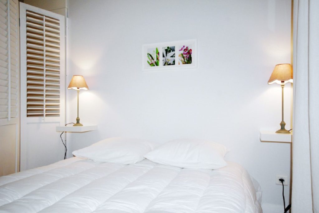 Location Appartement Meublé - 1 pièce - 30m² - Champs Elysées - Etoile- 75008 Paris -S08348-30