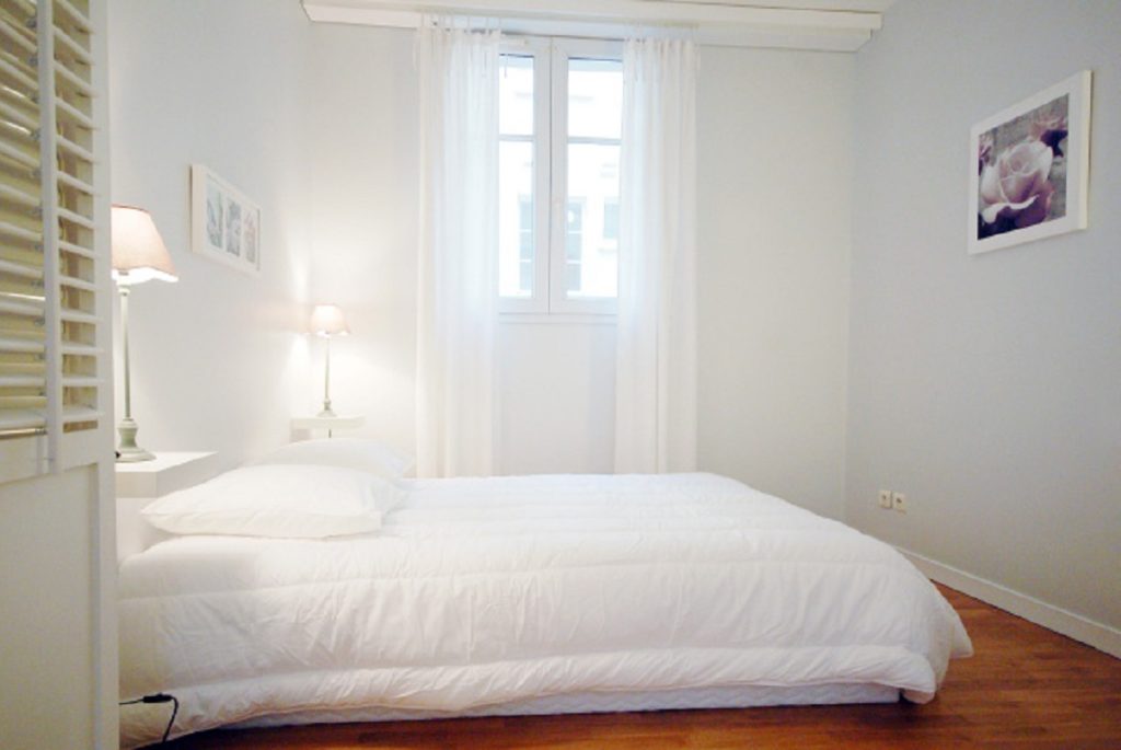 Location Appartement Meublé - 1 pièce - 30 m² - Champs Elysées - Etoile - 75008 Paris - S08348-27