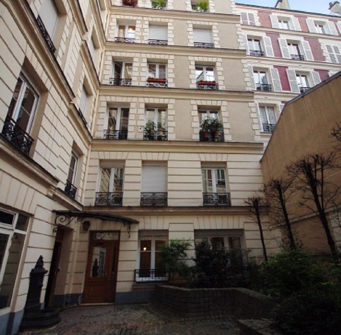 Furnished apartment - 1 room- 30 sqm- Champs Elysées - Etoile- 75008 Paris -S08348-36