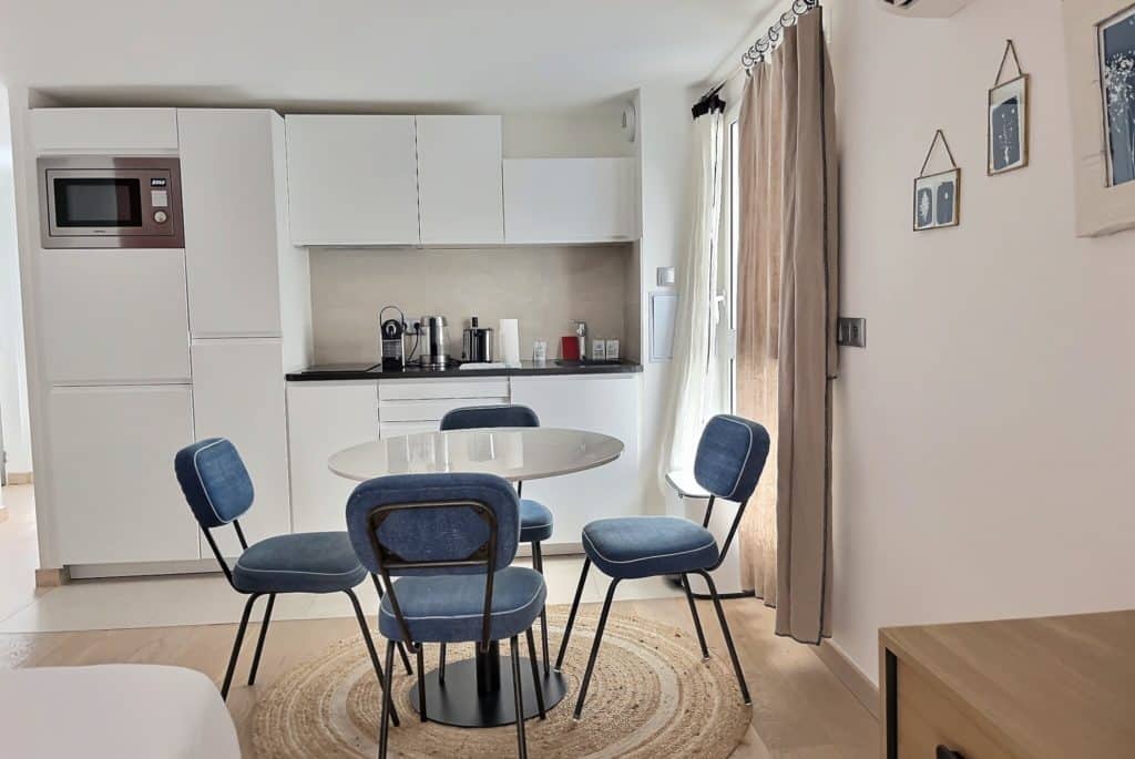 Location Appartement Meublé - 1 pièce - 30 m² - Montmartre - 75018 Paris - S18943
