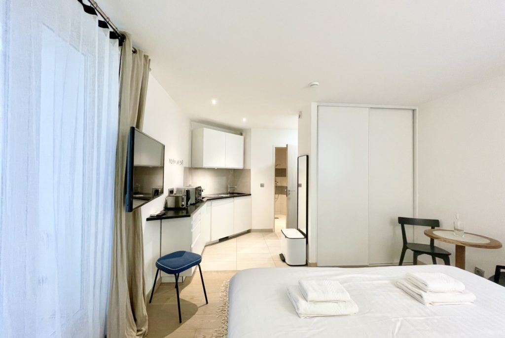 Location Appartement Meublé - 1 pièce - 25 m² - Montmartre - Pigalle - 75018 Paris - S18923-12