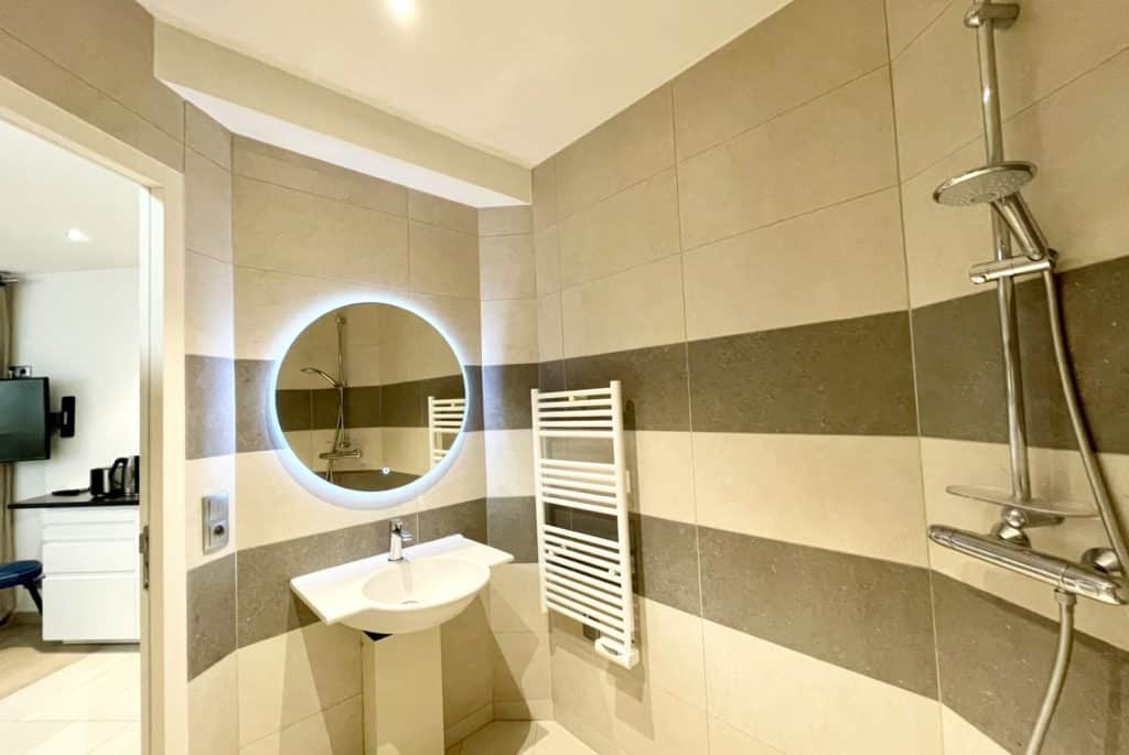 Location Appartement Meublé - 1 pièce - 25 m² - Montmartre - Pigalle - 75018 Paris - S18923-15